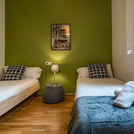 Apartment Habitat Plaza Real Barcelona
